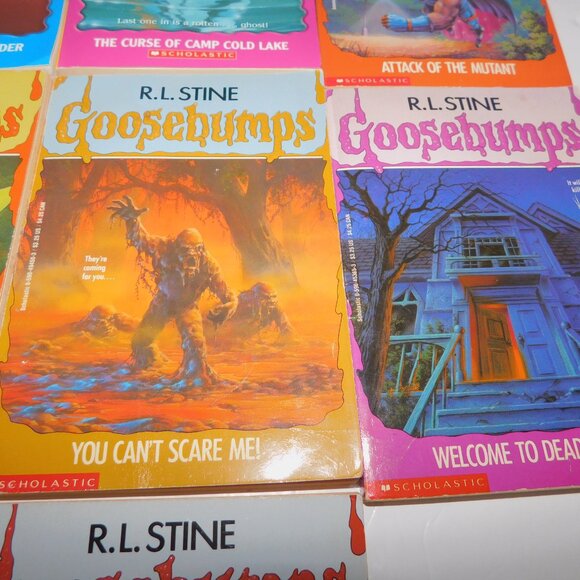 Set / Lot 10 Vintage 90s R.L. Stine Goosebumps Paperback Books - Picture 5 of 6